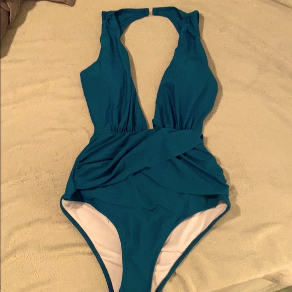 Feel One Piece Swimwear - Picture 1 of 2